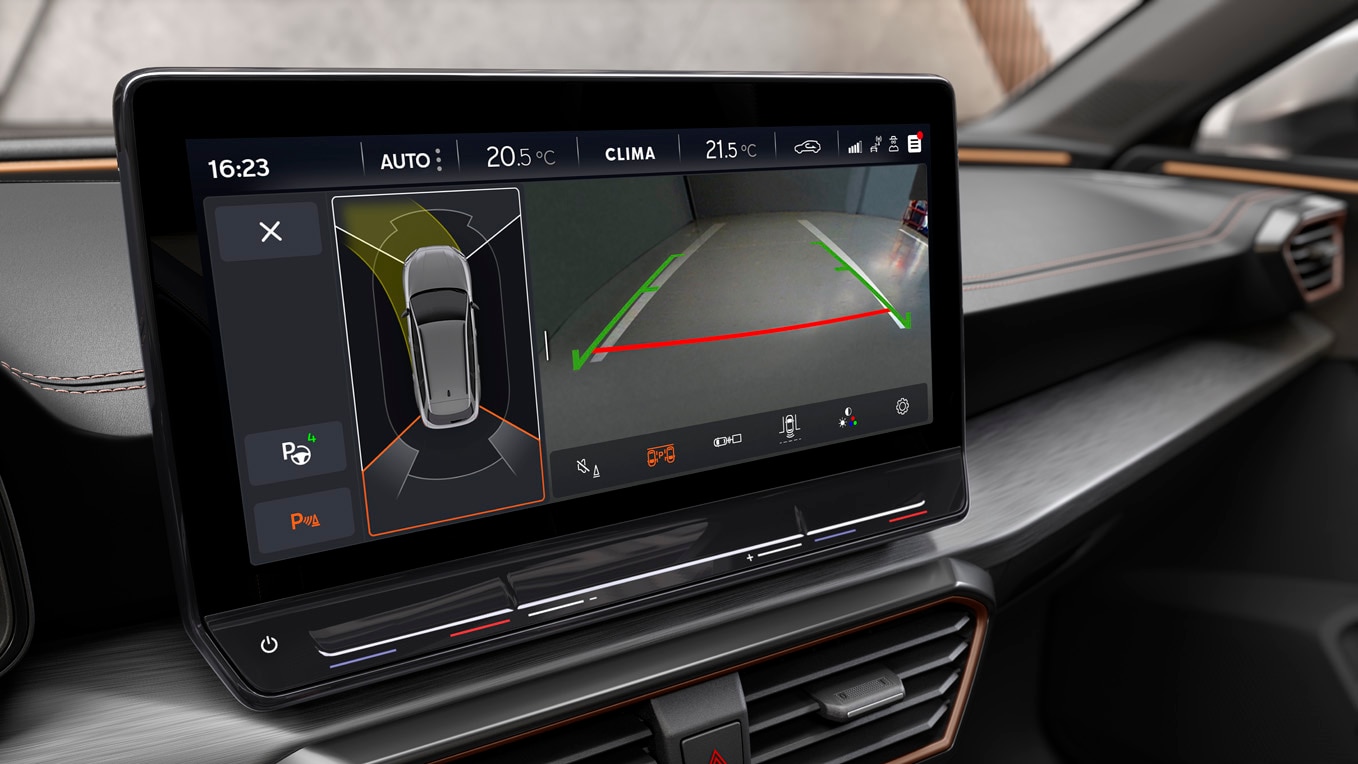 Leon CUPRA dash technology